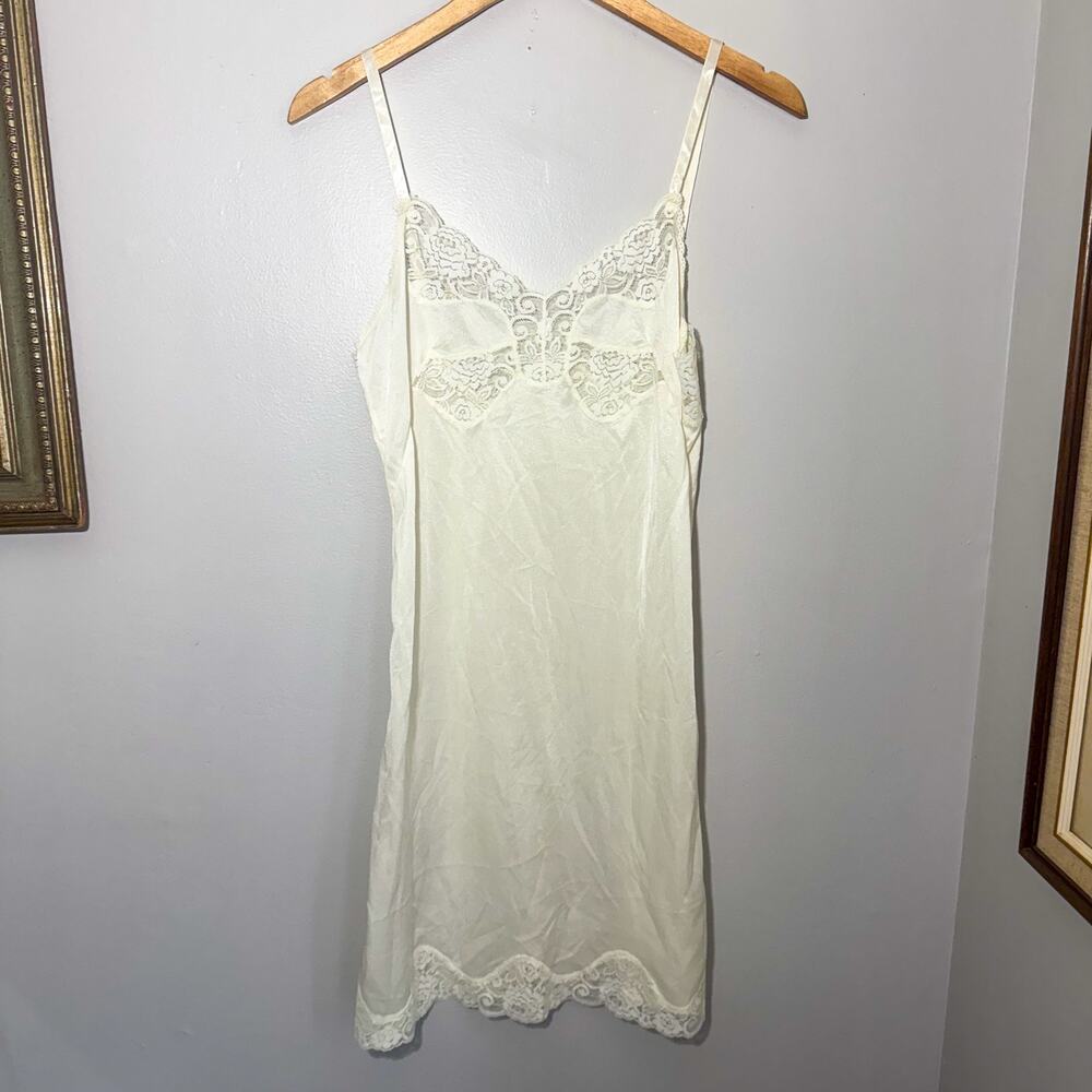 Vintage Fantasia Cream Lace Trim Full Slip Dress Chemise Free Size Lingerie